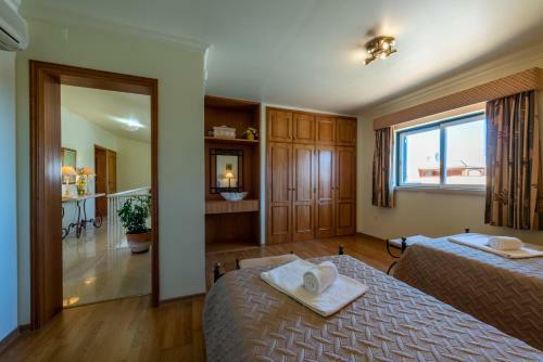 Villa With Garden And Pool