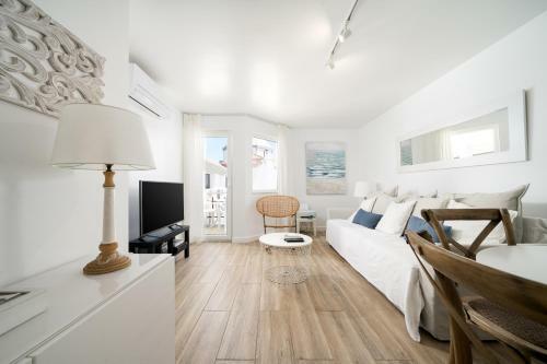 Vilamoura Marina Apartment With Swimming Pool