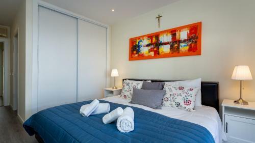 2bdr Brisamar Apartment W/ Balcony By Lovelystay