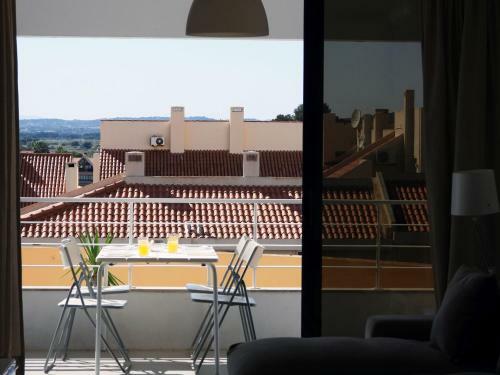 Vilamoura Marina Apartment By Sapvillas