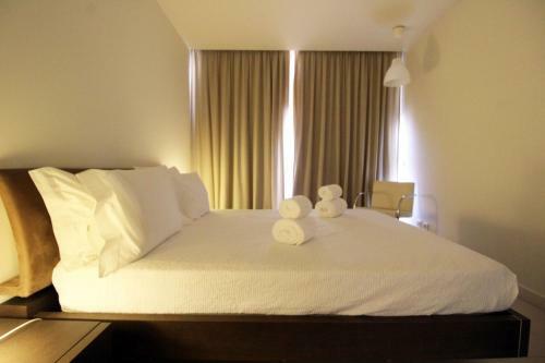 Vilamoura Marina Apartment By Sapvillas