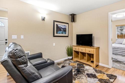 Bungalow On Boyd