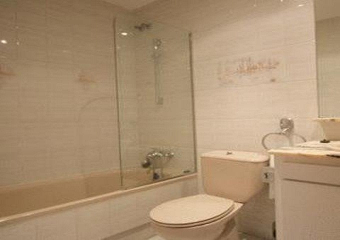 Girona Apartments