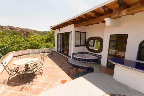 La Casa De Las Bugambilias - Boutique Villas Xichu