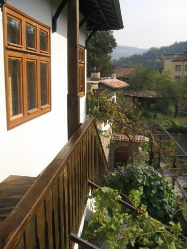 Hostel Mostel
