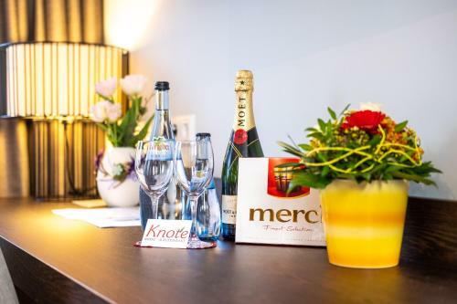 Hotel & Restaurant Knote