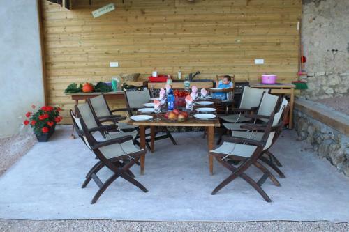 "les Monnats" Gite 8 Personnes � La Campagne