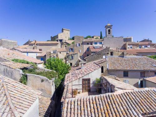 Home 12 Les Vignes