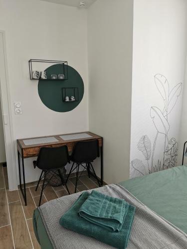 Hostal Les Rauches - Quai Loire - Chambre Jungle