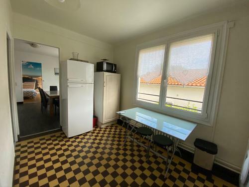 Apartamento Centre Chatelaillon Grand T3** Avec Cour 100m Plage