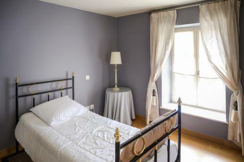G�te Situ� Dans Une Ancienne D�pendance D'un Ch�teau � Chaudenay