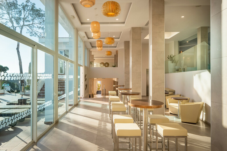 Aparthotel Marsenses Ferrera Blanca Hotel Family