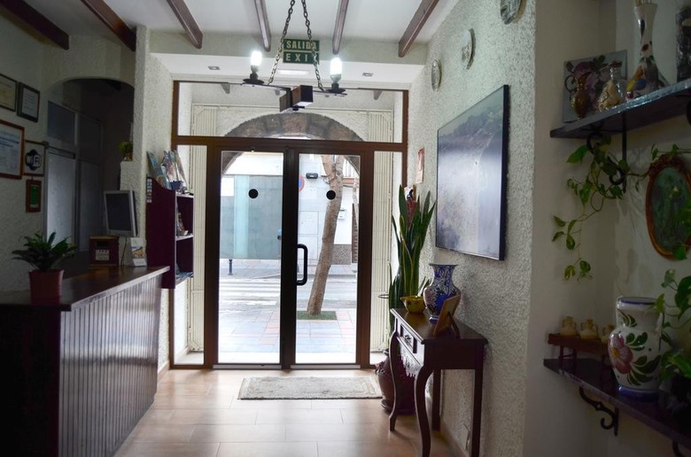 Hostal Costabella