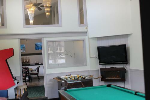 Motel Monashee Lodge