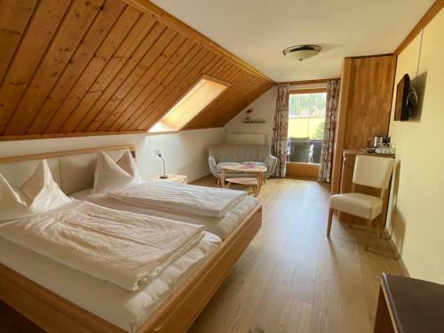 Hostal Pension Hohenau