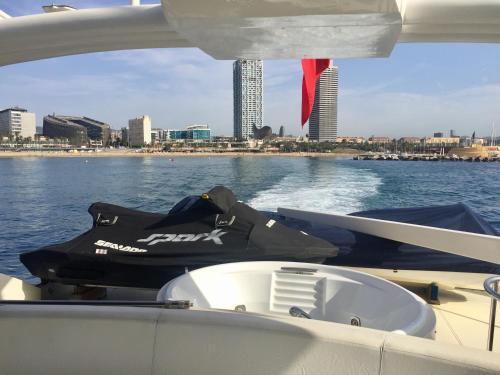 Leigh Yacht