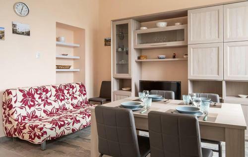 Amazing Apartment In Guspini With 2 Bedrooms