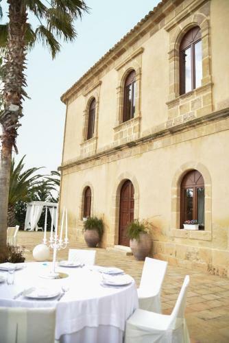 Hotel Casale Dei Consoli