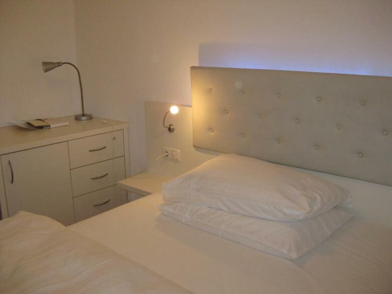 Dom Hotel