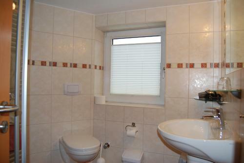 Hostal Pension Sch�ferhaus