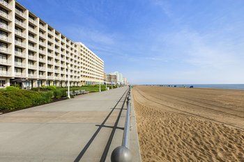 Hotel Country Inns & Suites Virginia Beach