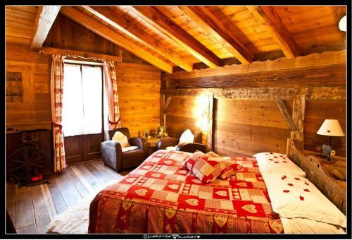 Hostal Affittacamere Baita La Jolie Bergere