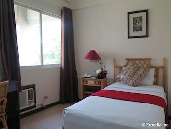 Humberto's Hotel