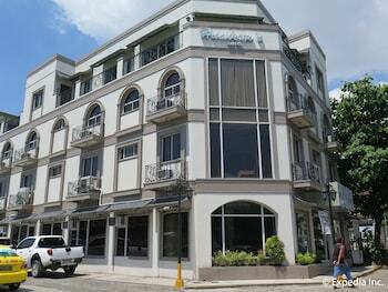 Humberto's Hotel