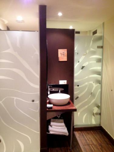 Hostal Pensi�n Basic Confort 2