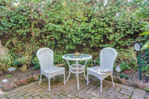 The Jabberwock Bed & Breakfast