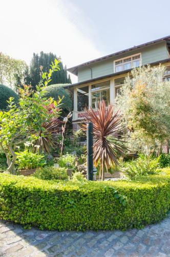 The Jabberwock Bed & Breakfast