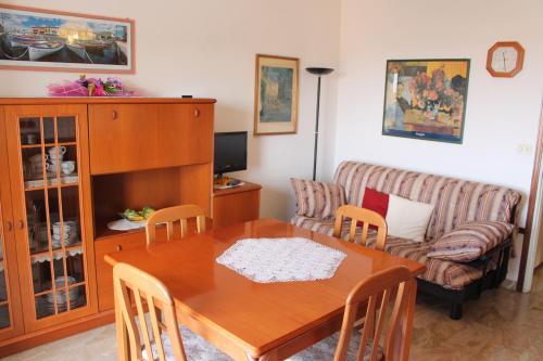 Apartment In Lazise/gardasee 21949