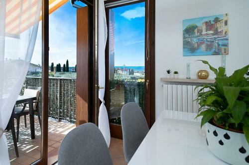 Apartment Blanco - Regarda Travel