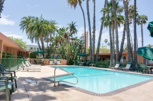 Saga Motor Hotel