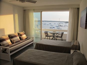 Apartamentos Sabina Playa