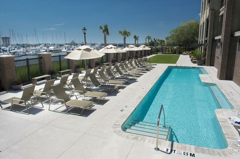 Hotel Hilton Garden Inn Charleston Waterfront/downtown