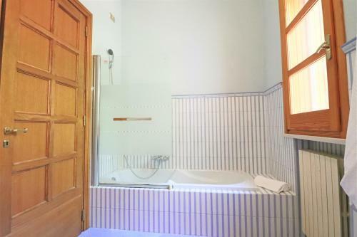 Hostal Room In Bb - B B Relais Delle Rose Lecce Iris - Comfort Double