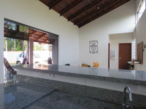 Casa Nova, Voc� Pode Ir Caminhando � Praia