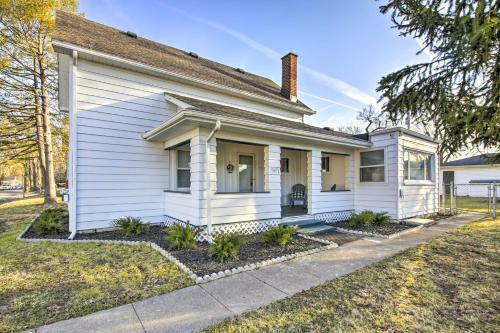 Charming Farmhouse Less Than Half Mile To Au Campus!