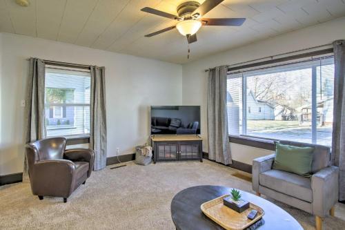 Charming Farmhouse Less Than Half Mile To Au Campus!
