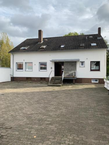 Apartment First Floor Laatzen