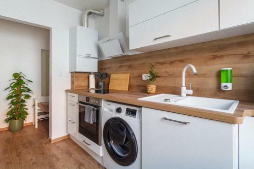 Design Apartment / 2 Room / Central / Contactless Check-in