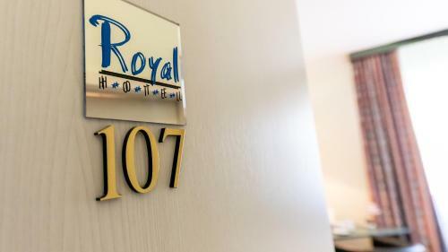 Royal Hotel