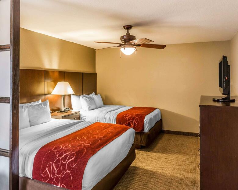 Hotel Comfort Suites Commerce