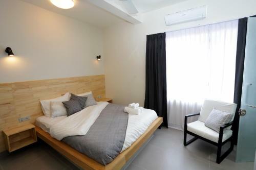 Hotel Nine