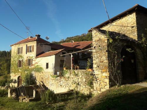 Apartamento Piccolo Nido In Alta Langa /cosy Studio