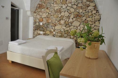 Hostal Vico Degli Ebrei - Rooms & Suite - Jacuzzi Spa -