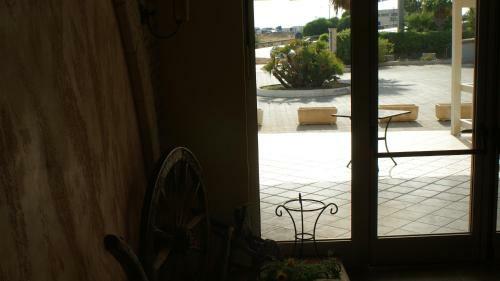 Mim� Hotel & Camping