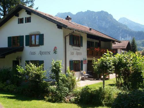 Apartamentos Haus Alpenrose
