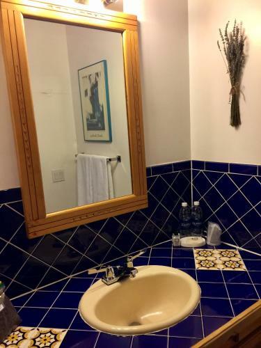 Posada Guadalupe Inn
